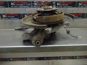 Gebruikte Asschenkel links-achter Subaru Legacy Wagon (BR) Prijs op aanvraag aangeboden door Verhoef Cars & Parts