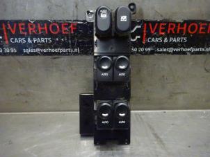 Gebruikte Combischakelaar ramen Hyundai i30 (FD) 1.6 CVVT 16V Prijs op aanvraag aangeboden door Verhoef Cars & Parts