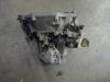 Versnellingsbak van een Peugeot 208 I (CA/CC/CK/CL) 1.2 Vti 12V PureTech 82 2012