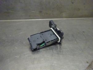 Gebruikte Luchthoeveelheidsmeter Opel Astra K 1.2 Turbo 12V Prijs op aanvraag aangeboden door Verhoef Cars & Parts