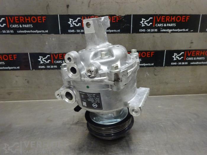 Gebruikte Aircopomp Opel Astra K 1.2 Turbo 12V Prijs op aanvraag aangeboden door Verhoef Cars & Parts