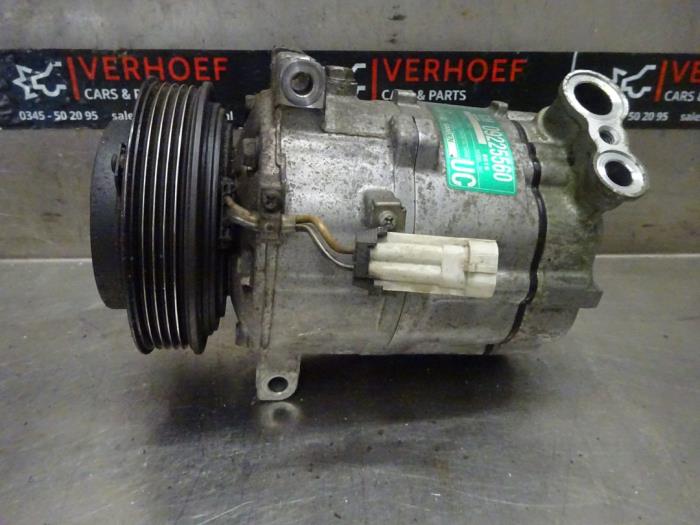 Aircopomp van een Opel Vectra C GTS 2.2 DIG 16V 2007