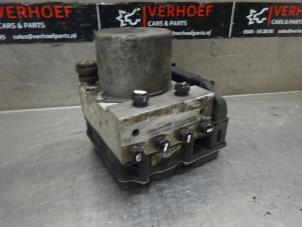 Gebruikte ABS Pomp Kia Cee'd Sporty Wagon (EDF) 1.6 CVVT 16V Prijs op aanvraag aangeboden door Verhoef Cars & Parts