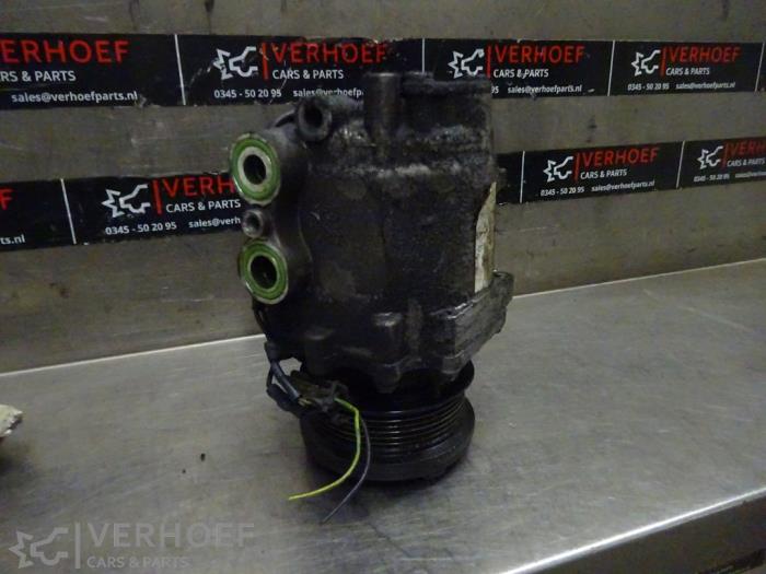 Gebruikte Aircopomp Ford Transit Connect 1.8 TDdi LWB Euro 4 Prijs € 151,25 Inclusief btw aangeboden door Verhoef Cars & Parts