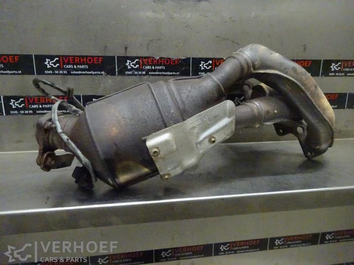 Gebruikte Katalysator Mercedes C (W203) 1.8 C-180K 16V Prijs € 300,00 Margeregeling aangeboden door Verhoef Cars & Parts