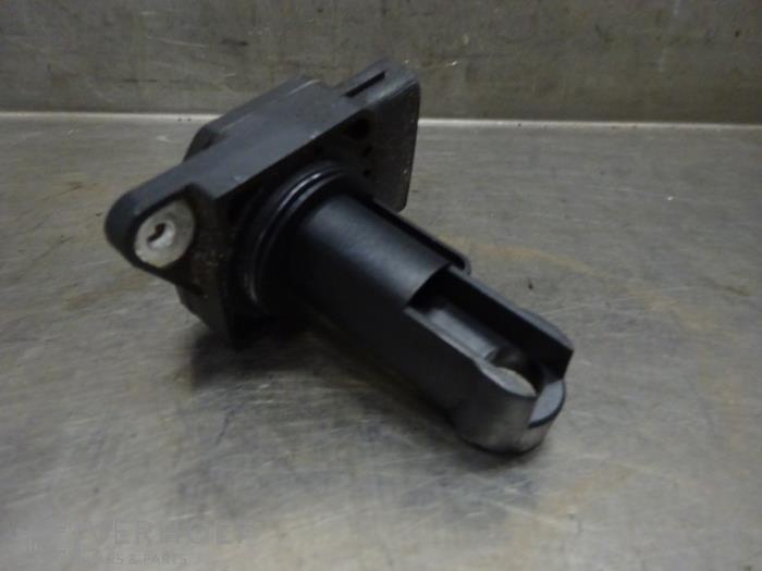 Gebruikte Luchthoeveelheidsmeter Suzuki Jimny Hardtop 1.3i 16V VVT 4x4 Metal Top Prijs € 20,00 Margeregeling aangeboden door Verhoef Cars & Parts