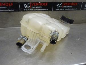 Gebruikte Expansievat Ford Focus 4 1.0 Ti-VCT EcoBoost 12V 100 Prijs op aanvraag aangeboden door Verhoef Cars & Parts