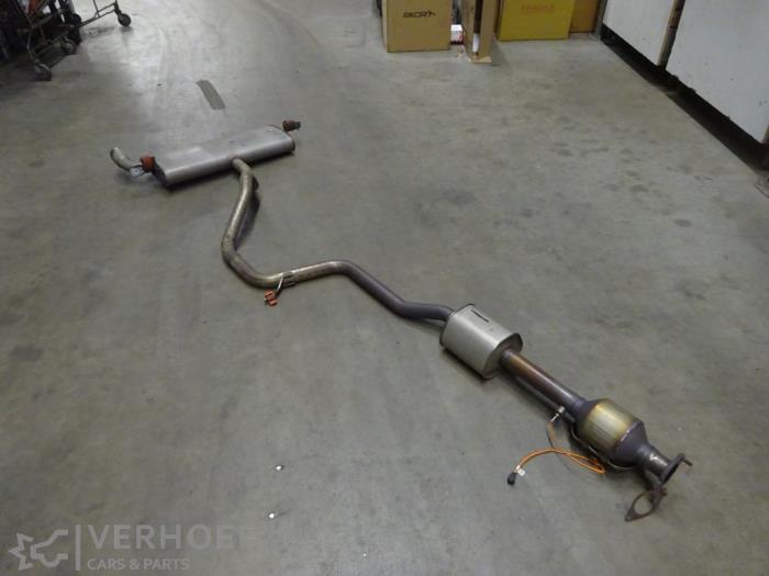Gebruikte Katalysator Ford Focus 4 1.0 Ti-VCT EcoBoost 12V 100 Prijs op aanvraag aangeboden door Verhoef Cars & Parts
