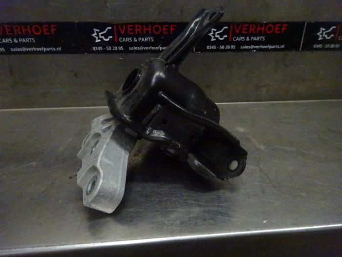 Motorsteun van een Kia Picanto (JA) 1.0 DPi 12V 2022