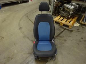 Gebruikte Voorstoel links Hyundai i10 (B5) 1.0 12V Prijs € 150,00 Margeregeling aangeboden door Verhoef Cars & Parts