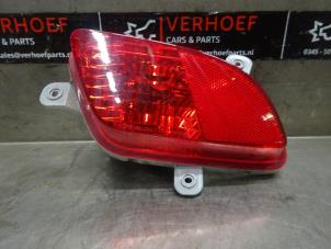 Gebruikte Mistachterlicht Kia Venga 1.6 CVVT 16V Prijs op aanvraag aangeboden door Verhoef Cars & Parts