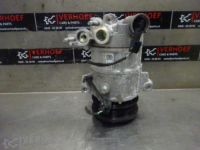 Gebruikte Aircopomp Ford Fiesta 7 1.0 EcoBoost 12V 100 Prijs € 125,00 Margeregeling aangeboden door Verhoef Cars & Parts