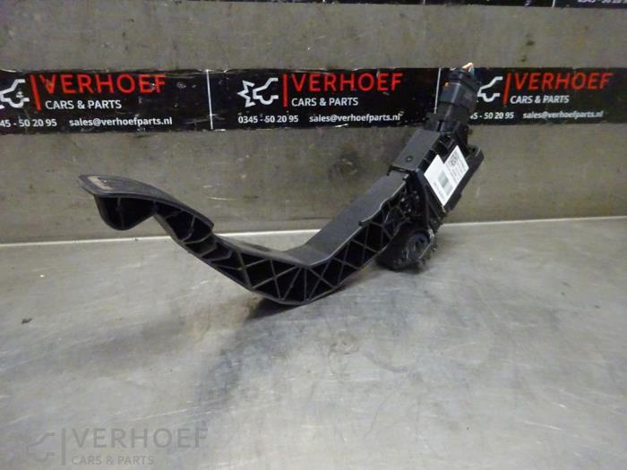 Gebruikte Gaspedaalpositie Sensor Peugeot 2008 (UD/UK/UR/US/UX) 1.2 VTi 12V PureTech 130 Prijs € 95,00 Margeregeling aangeboden door Verhoef Cars & Parts