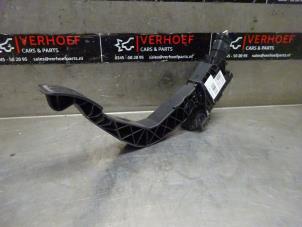 Gebruikte Gaspedaalpositie Sensor Peugeot 2008 (UD/UK/UR/US/UX) 1.2 VTi 12V PureTech 130 Prijs € 95,00 Margeregeling aangeboden door Verhoef Cars & Parts