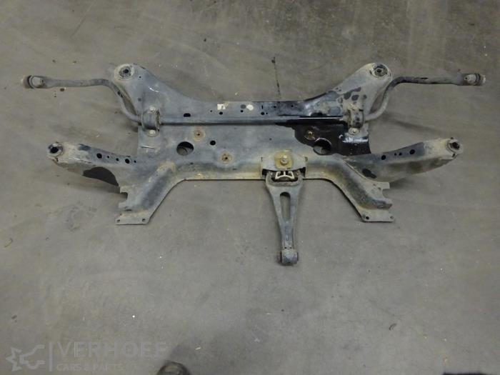 Gebruikte Subframe Ford Transit 2.0 TDCi 16V Eco Blue 130 Prijs op aanvraag aangeboden door Verhoef Cars & Parts