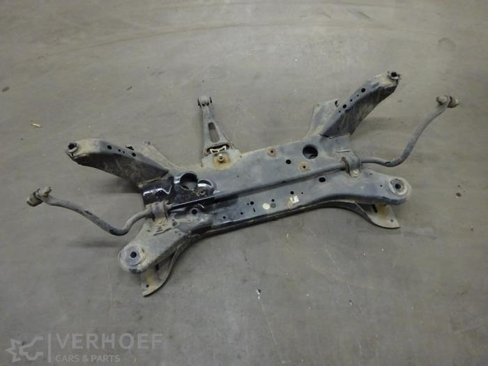 Subframe van een Ford Transit 2.0 TDCi 16V Eco Blue 130 2019