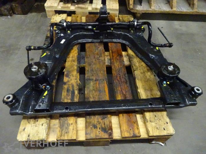 Gebruikte Subframe Nissan NV 200 (M20M) E-NV200 Prijs € 605,00 Inclusief btw aangeboden door Verhoef Cars & Parts