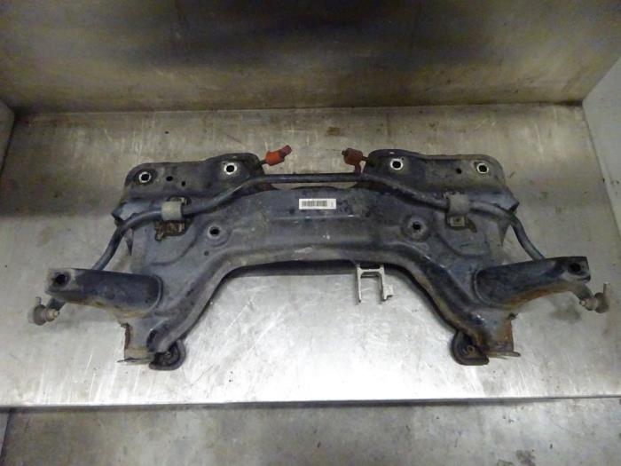Subframe van een Alfa Romeo MiTo (955) 0.9 TwinAir 2016
