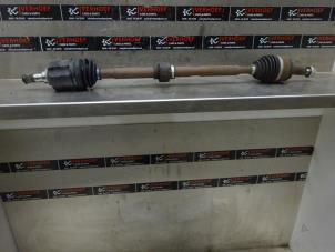 Gebruikte Cardanas rechts-voor (VWA) Mitsubishi Outlander (GF/GG) 2.0 16V 4x2 Prijs € 275,00 Margeregeling aangeboden door Verhoef Cars & Parts