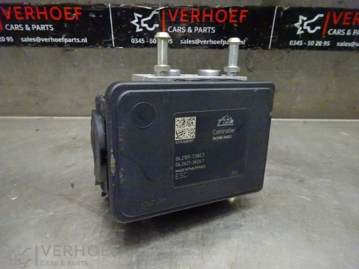 Gebruikte ABS Pomp Mitsubishi Outlander (GF/GG) 2.0 16V 4x2 Prijs op aanvraag aangeboden door Verhoef Cars & Parts