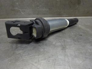 Gebruikte Bobine BMW 5 serie (F10) 520i 16V Prijs € 20,00 Margeregeling aangeboden door Verhoef Cars & Parts