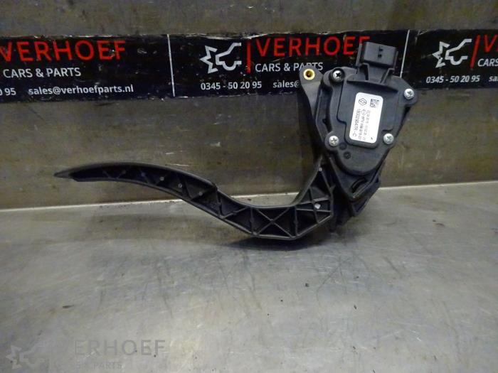 Gebruikte Gaspedaalpositie Sensor Renault Captur I (2R) 1.5 Energy dCi 90 FAP Prijs op aanvraag aangeboden door Verhoef Cars & Parts