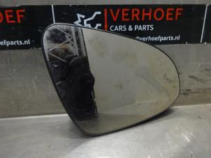 Gebruikte Spiegelglas rechts Toyota C-HR (X1,X5) 1.8 16V Hybrid Prijs op aanvraag aangeboden door Verhoef Cars & Parts