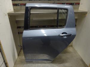 Gebruikte Deur 4Deurs links-achter Suzuki Swift (ZA/ZC/ZD1/2/3/9) 1.3 VVT 16V 4x4 Prijs € 125,00 Margeregeling aangeboden door Verhoef Cars & Parts