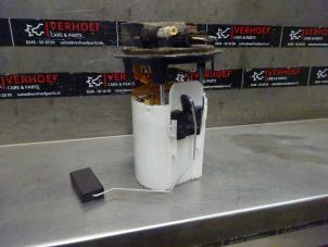 Gebruikte Benzinepomp Peugeot 2008 (CU) 1.2 12V e-THP PureTech 110 Prijs op aanvraag aangeboden door Verhoef Cars & Parts