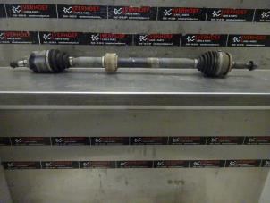 Gebruikte Cardanas rechts-voor (VWA) Toyota Verso 1.8 16V VVT-i Prijs € 75,00 Margeregeling aangeboden door Verhoef Cars & Parts