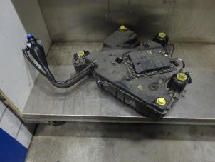 Gebruikte Adblue tank Citroen Jumpy 1.6 Blue HDi 95 Prijs € 423,50 Inclusief btw aangeboden door Verhoef Cars & Parts