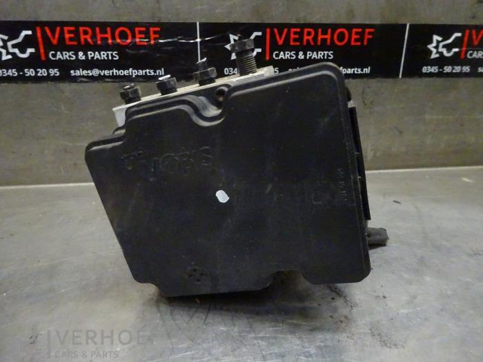 Gebruikte ABS Pomp Hyundai iX20 (JC) 1.6i 16V Prijs € 165,00 Margeregeling aangeboden door Verhoef Cars & Parts