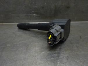 Gebruikte Bobine Renault Captur (2R) 0.9 Energy TCE 12V Prijs € 15,00 Margeregeling aangeboden door Verhoef Cars & Parts