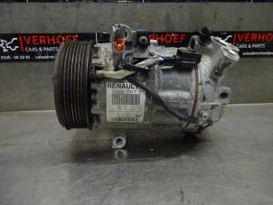 Gebruikte Aircopomp Renault Captur (2R) 0.9 Energy TCE 12V Prijs € 75,00 Margeregeling aangeboden door Verhoef Cars & Parts