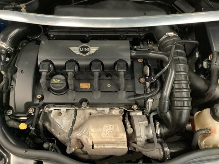 Motor van een MINI Mini (R56) 1.6 16V Cooper S 2009