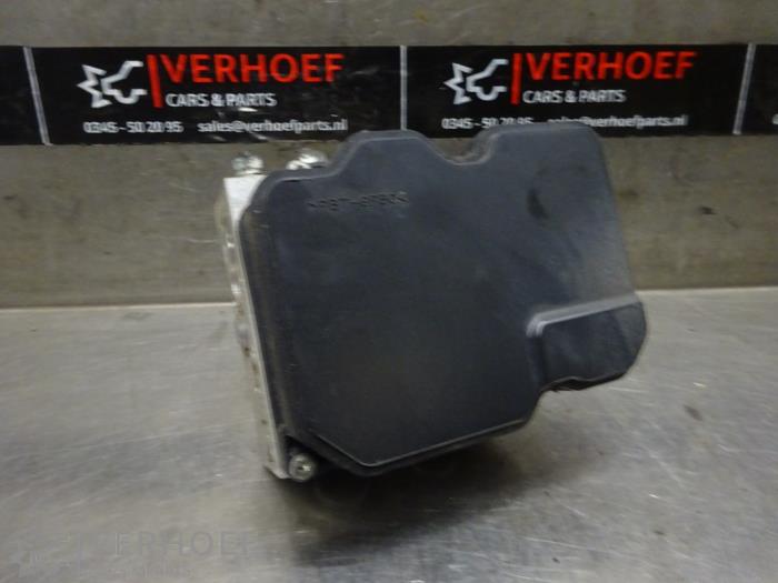 Gebruikte ABS Pomp Suzuki Ignis (MF) 1.2 Dual Jet 16V Prijs € 175,00 Margeregeling aangeboden door Verhoef Cars & Parts