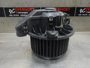 Gebruikte Kachel Ventilatiemotor Ford Transit Courier 1.5 TDCi 75 Prijs op aanvraag aangeboden door Verhoef Cars & Parts