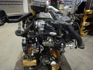 Gebruikte Motor Ford Transit Custom 2.0 TDCi 16V Eco Blue 130 Prijs op aanvraag aangeboden door Verhoef Cars & Parts