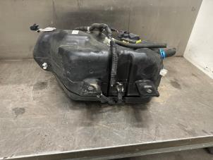 Gebruikte Tank adblue Ford Transit 2.0 TDCi 16V Eco Blue 130 Prijs € 423,50 Inclusief btw aangeboden door Verhoef Cars & Parts