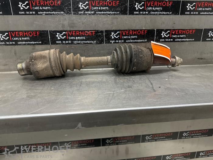 Gebruikte Steekas links-voor Ssang Yong Rexton 2.7 Xdi RX/RJ 270 16V Prijs € 60,50 Inclusief btw aangeboden door Verhoef Cars & Parts