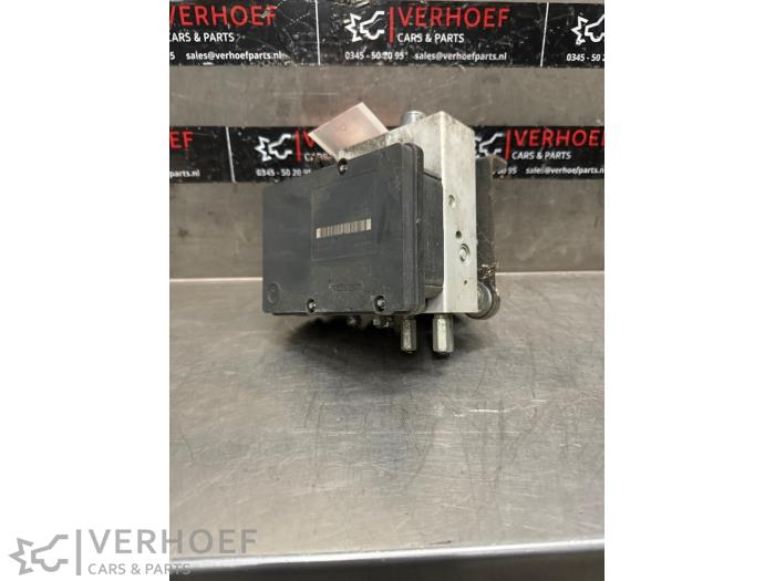 Gebruikte ABS Pomp Ssang Yong Rexton 2.7 Xdi RX/RJ 270 16V Prijs op aanvraag aangeboden door Verhoef Cars & Parts