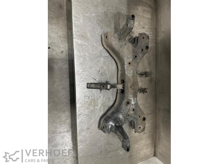Gebruikte Subframe Volkswagen Up! (121) 1.0 12V 60 Prijs € 150,00 Margeregeling aangeboden door Verhoef Cars & Parts