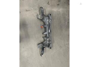 Gebruikte Subframe Ford Fiesta 7 1.1 Ti-VCT 12V 70 Prijs op aanvraag aangeboden door Verhoef Cars & Parts