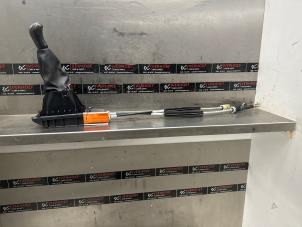 Gebruikte Versnellingsbak Bedieningskabel Renault Captur (2R) 0.9 Energy TCE 12V Prijs op aanvraag aangeboden door Verhoef Cars & Parts