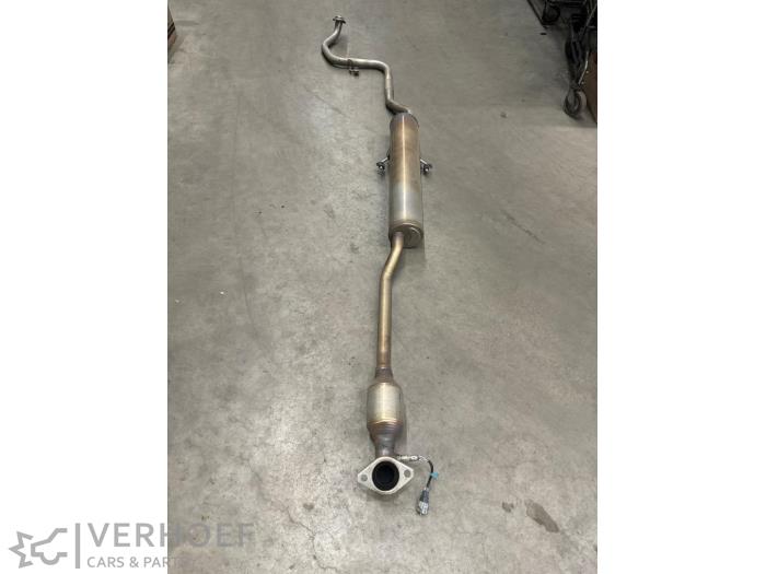 Gebruikte Katalysator Toyota Yaris III (P13) 1.5 16V Dual VVT-iE Prijs op aanvraag aangeboden door Verhoef Cars & Parts
