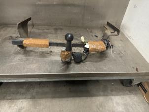 Gebruikte Trekhaak Toyota Yaris III (P13) 1.5 16V Dual VVT-iE Prijs € 200,00 Margeregeling aangeboden door Verhoef Cars & Parts