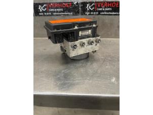 Gebruikte ABS Pomp Fiat 500C (312) 1.2 69 Prijs € 40,00 Margeregeling aangeboden door Verhoef Cars & Parts