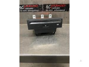 Gebruikte CD Speler Volvo V60 II (ZW) 2.0 T5 16V Prijs € 242,00 Inclusief btw aangeboden door Verhoef Cars & Parts