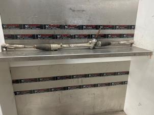 Gebruikte Stuurhuis Bekrachtigd Toyota Yaris IV (P21/PA1/PH1) 1.5 12V Hybrid 115 Prijs € 500,00 Margeregeling aangeboden door Verhoef Cars & Parts