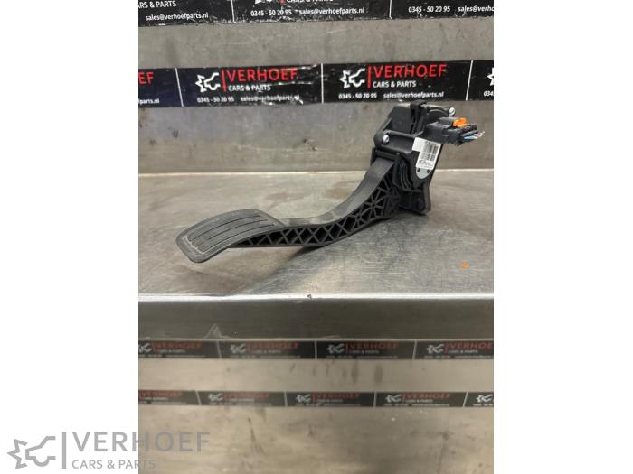 Gebruikte Gaspedaalpositie Sensor Peugeot 308 SW (L4/L9/LC/LJ/LR) 1.6 BlueHDi 120 Prijs € 20,00 Margeregeling aangeboden door Verhoef Cars & Parts